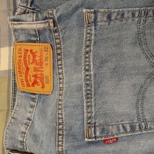 Men's Levi's jeans